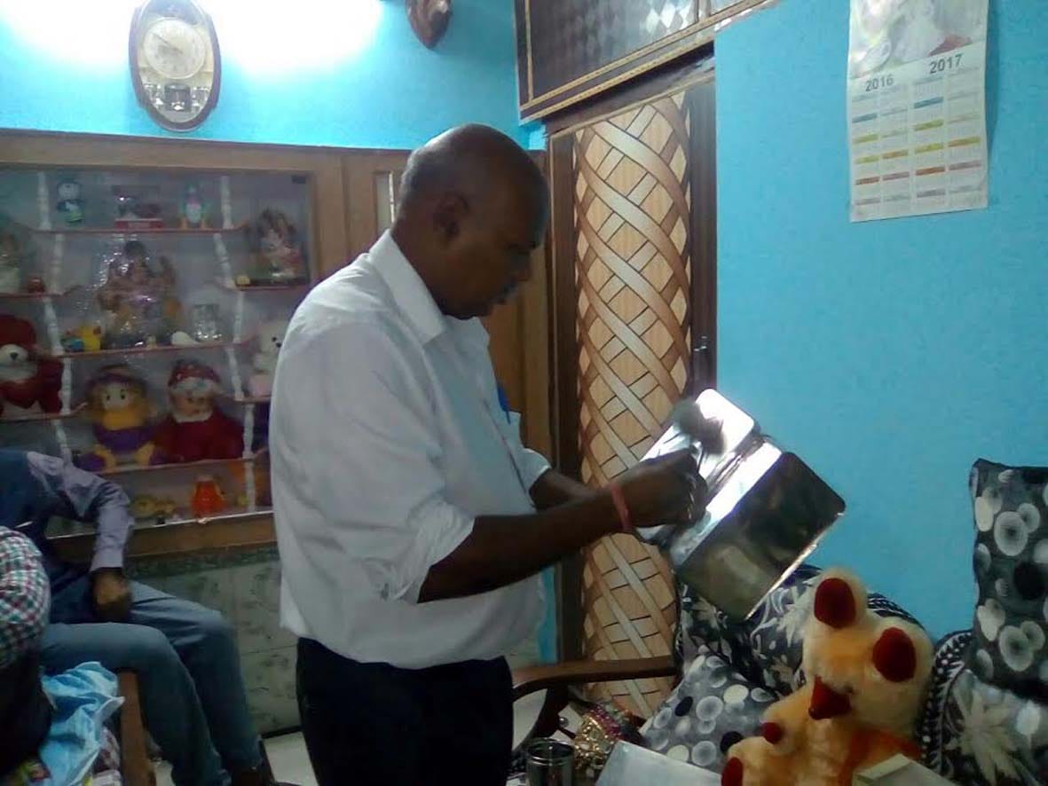 Saraf's home robbed sought clues