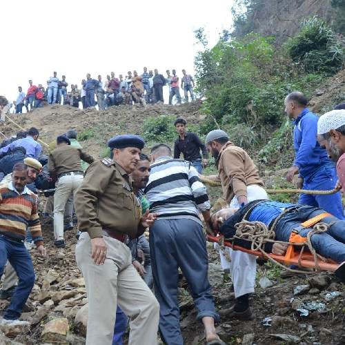 17 Died in Private Bus Accident at Mandi Himachal Pradesh