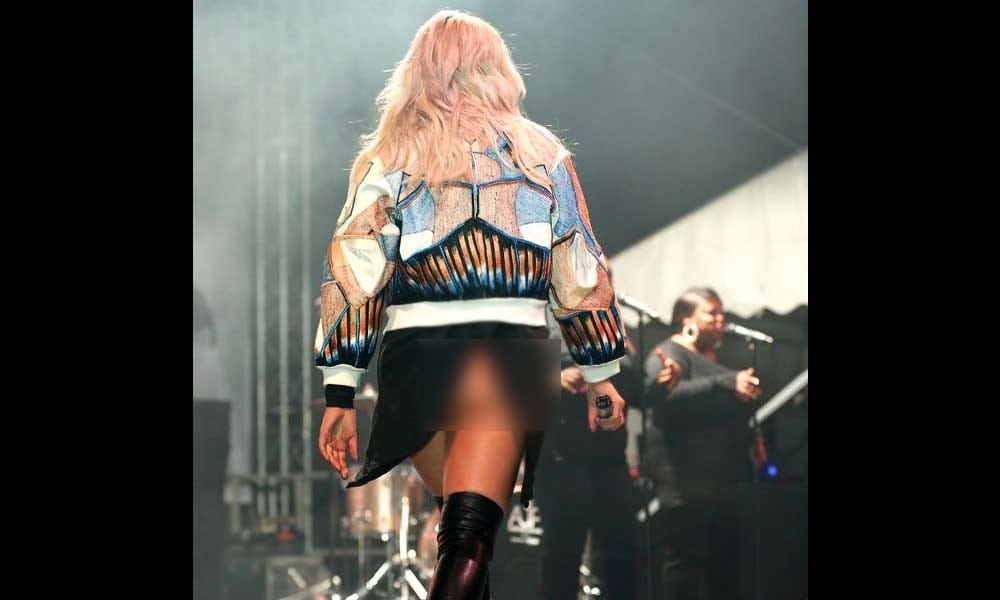 Oops Moment Of Louisa Johnson