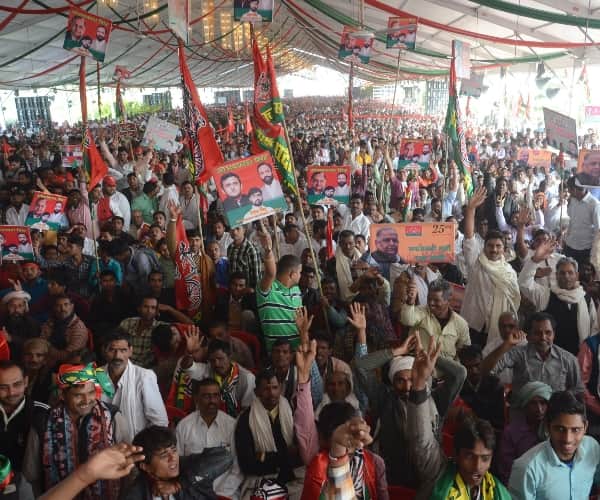 sp silver jubilee in janeshwar mishra park