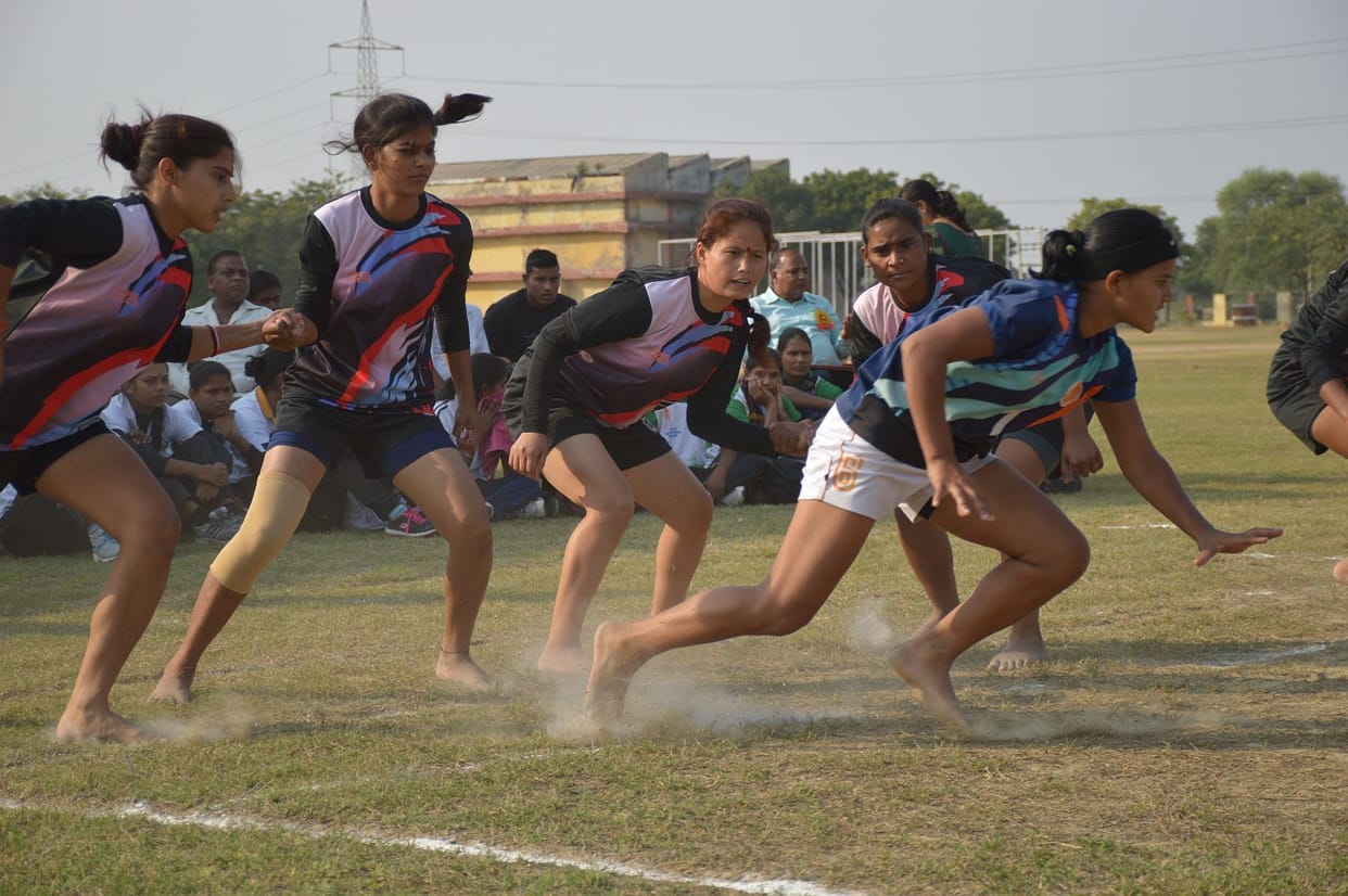 The first day Allahabad, dusky Muzaffarnagar, Varanasi victory