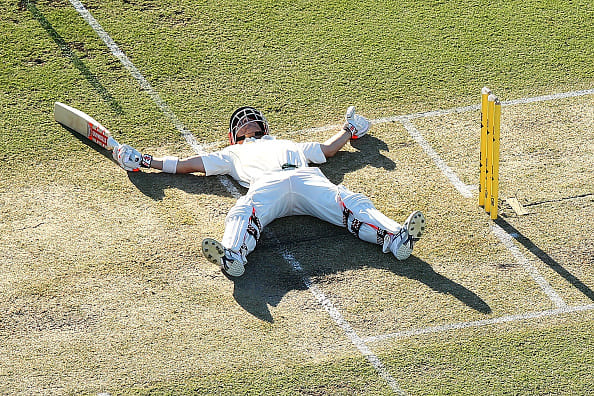 brilliant fielding by buvama surprized david warner 
