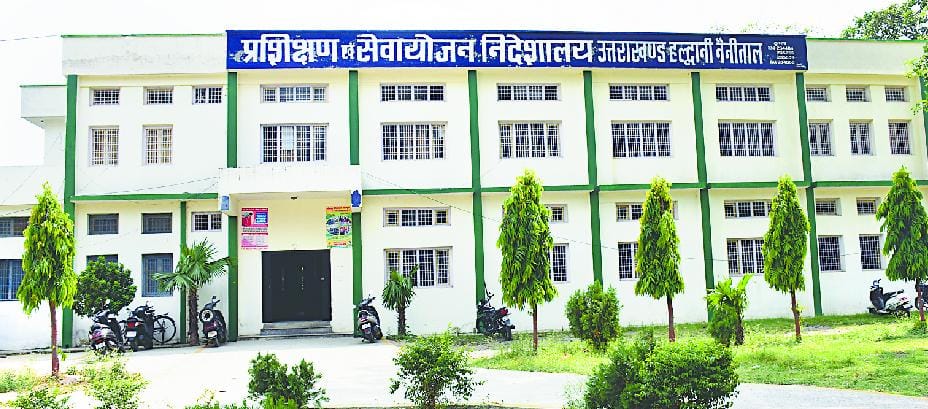 Minister of Local Training Directorate still suffering