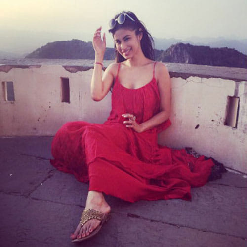 mouni roy is going to enter in bollywood