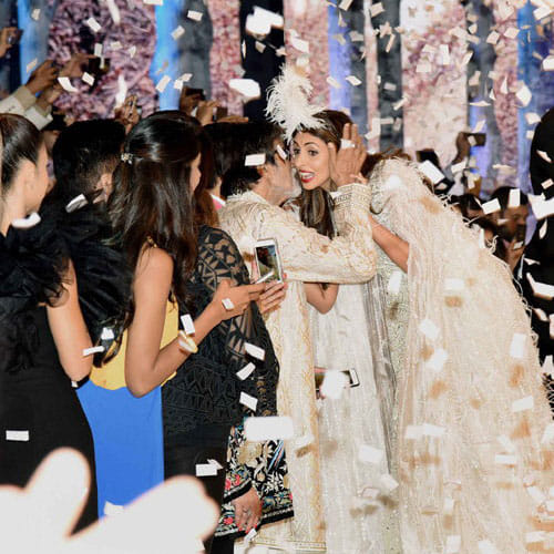big b daughter shweta doing ramp walk