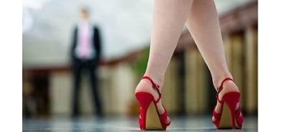 Sex Racket Caught at Shimla, Callgirls sent after online booking.