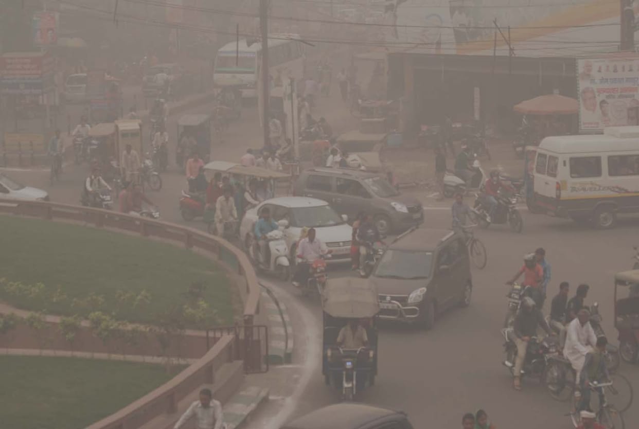 Smog in the homes of people imprisoned