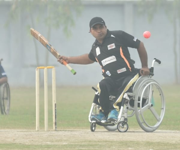 video of wheelchair cricket in lucknow