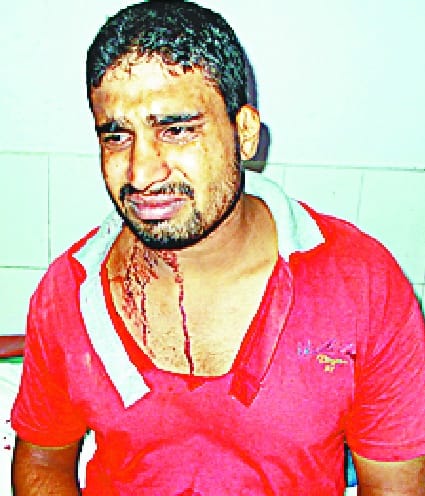 Khadkhadi conflict, three injured