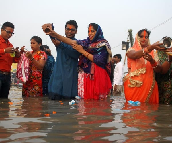 chhath puja 2017 muhurat or worship shubh time of first arghya 