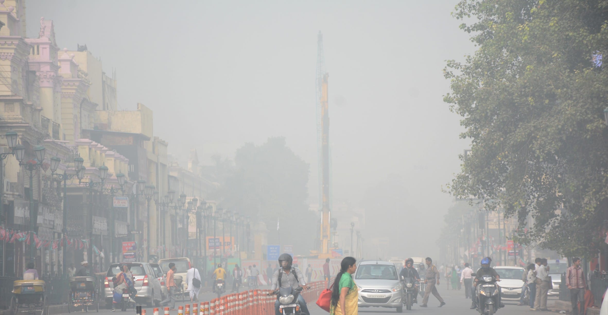 smog in the air of lucknow