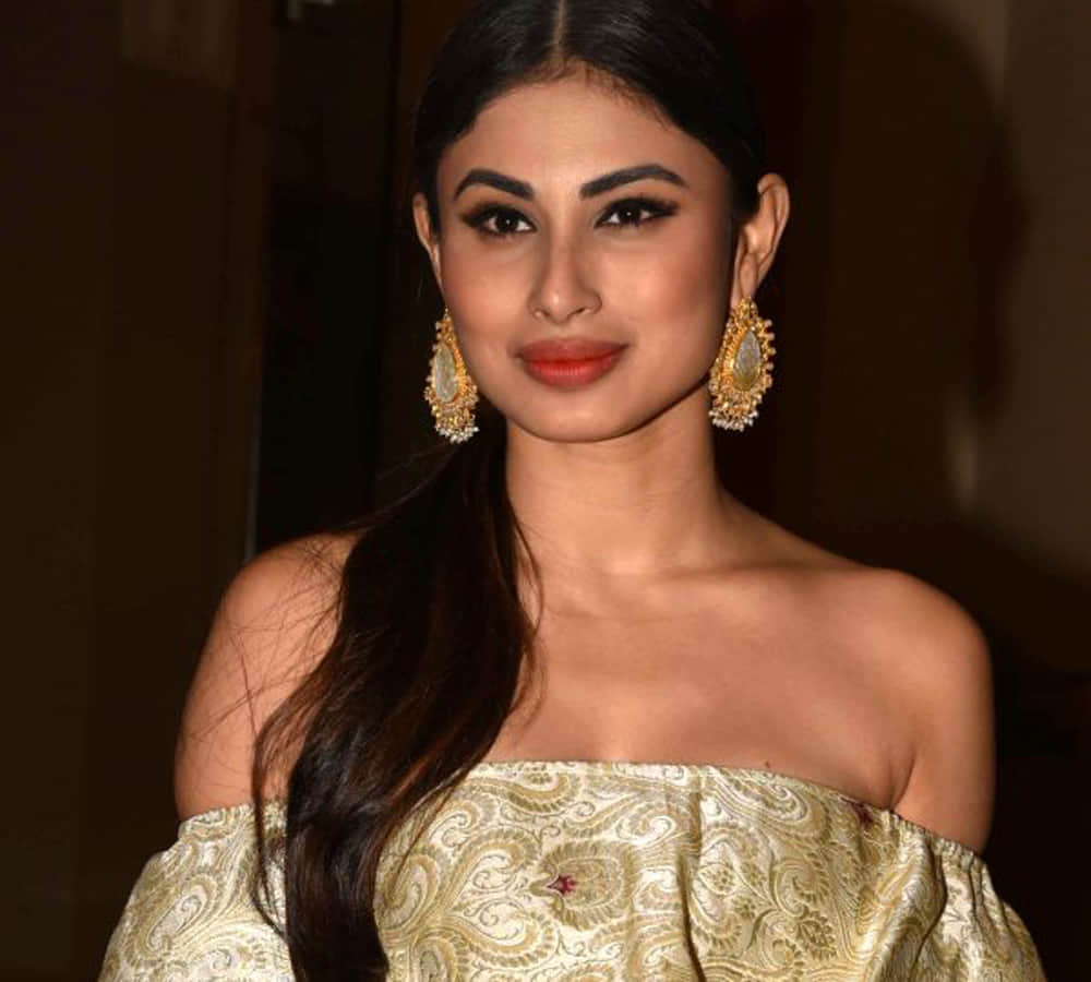 Mouni Roy shares pictures of her BestBoyFriend