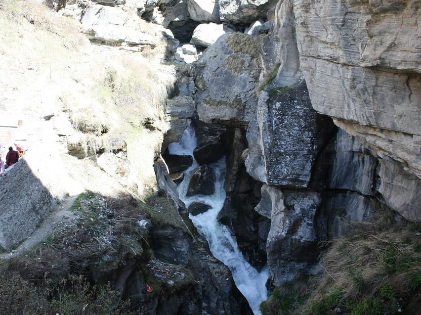 face reflects on saraswati river