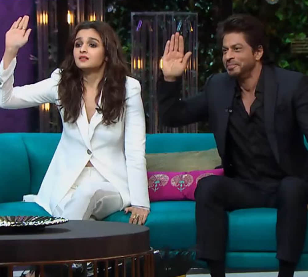 What if Shah Rukh wakes up as Ranveer Singh ? Here's the answer