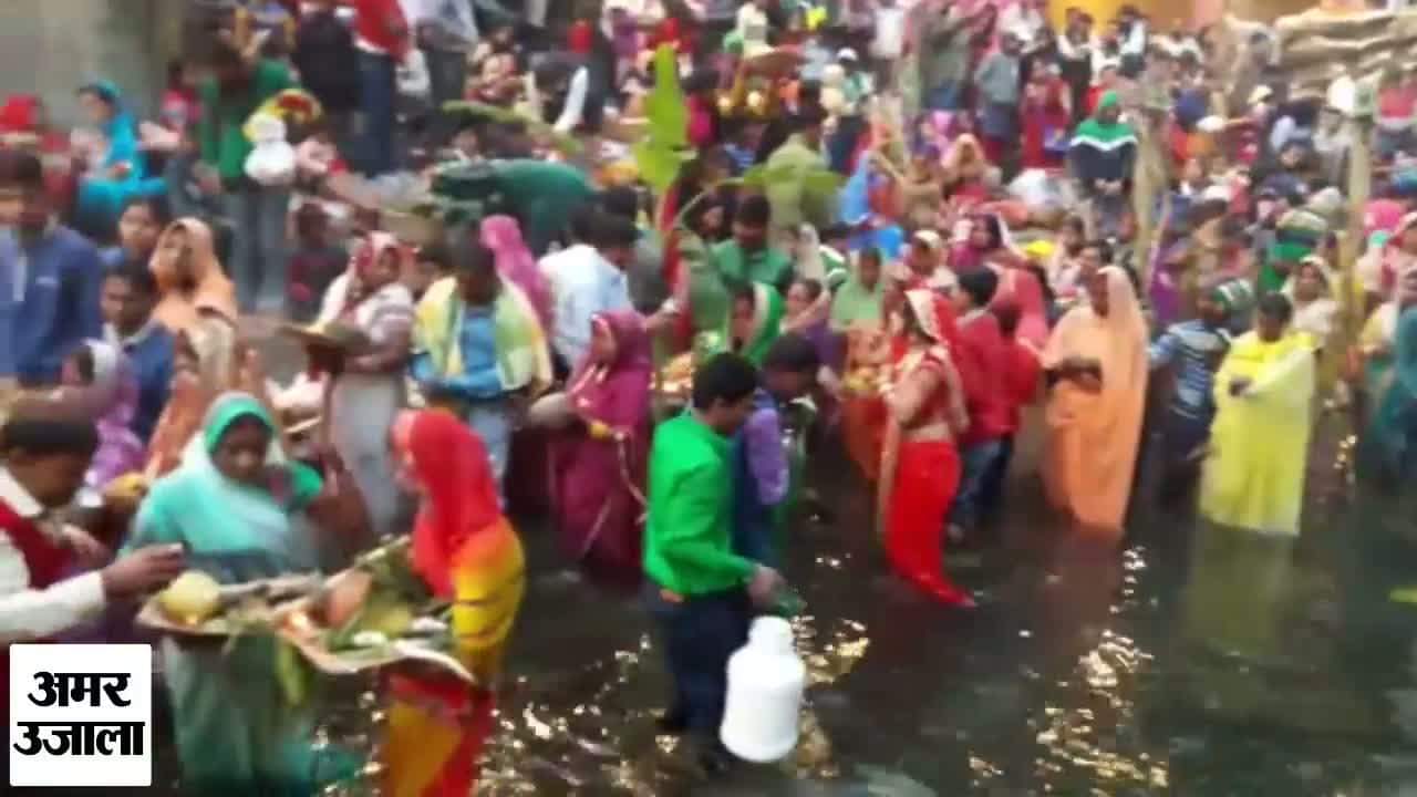 वाराणसी में छठ पूजा की धूम