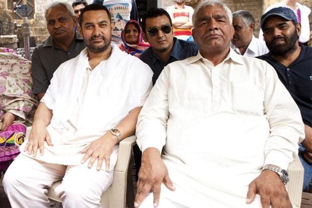 dronacharya award winner and wrestler mahavir phogat special interview to amar ujala