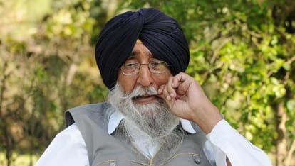 Sarbat khalsa issue in punjab haryana hoghcourt, Simarjir singh mann withdrew the petition