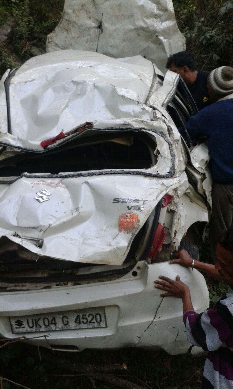 one killed and two injured in road accident at nainital