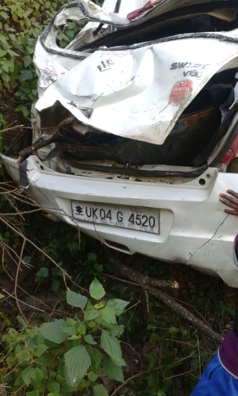 one killed and two injured in road accident at nainital