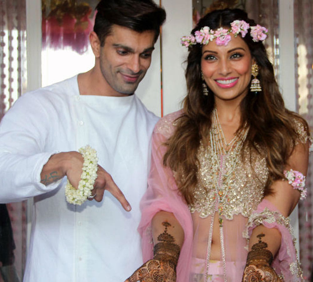 Bipasha Basu pregnant, pics revealed the truth