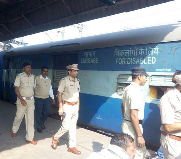 blast in bag in sachkhand express on ambala railway station, two people injured