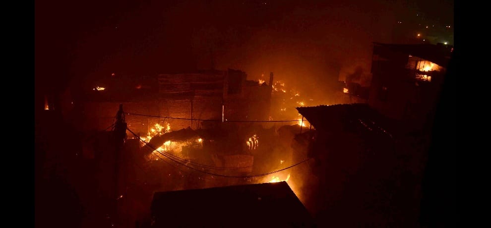 the fire near Sadar Bazar railway station, rescue mission carried for 3 hour