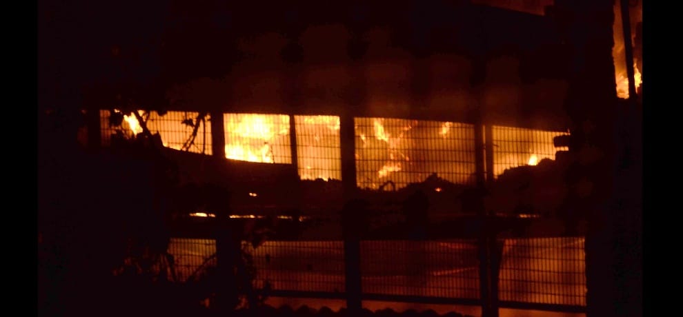 the fire near Sadar Bazar railway station, rescue mission carried for 3 hour
