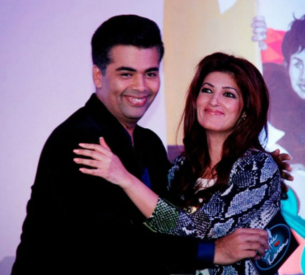 twinkle khanna and akshay kumar at koffee with karan show