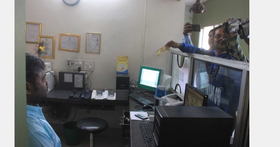 Private Hospitals are not taking 500 and 1000 currency notes