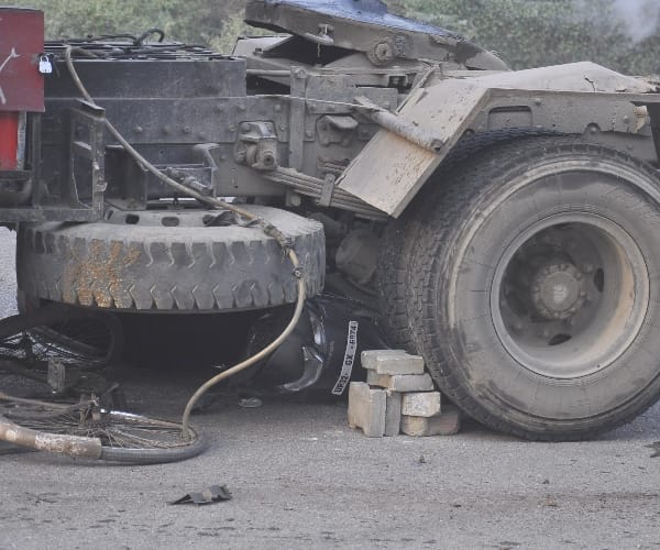 sunderbani Youth dies in road accident