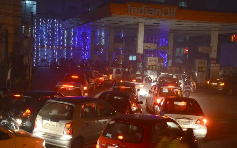 currency ban leads ruckus in lucknow city