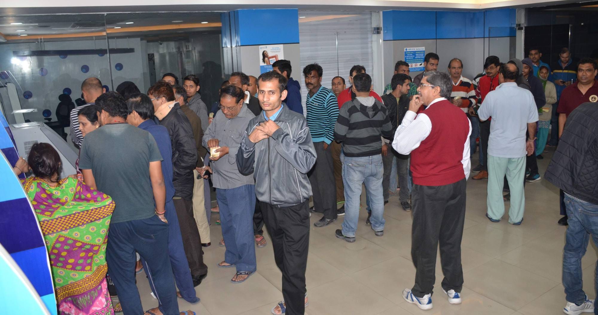 five hundred and one thousand note closed, effect in dehradun.