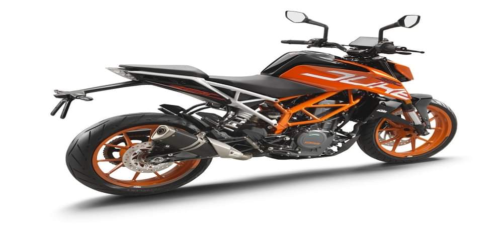 2017 KTM 390 Duke Unveiled
