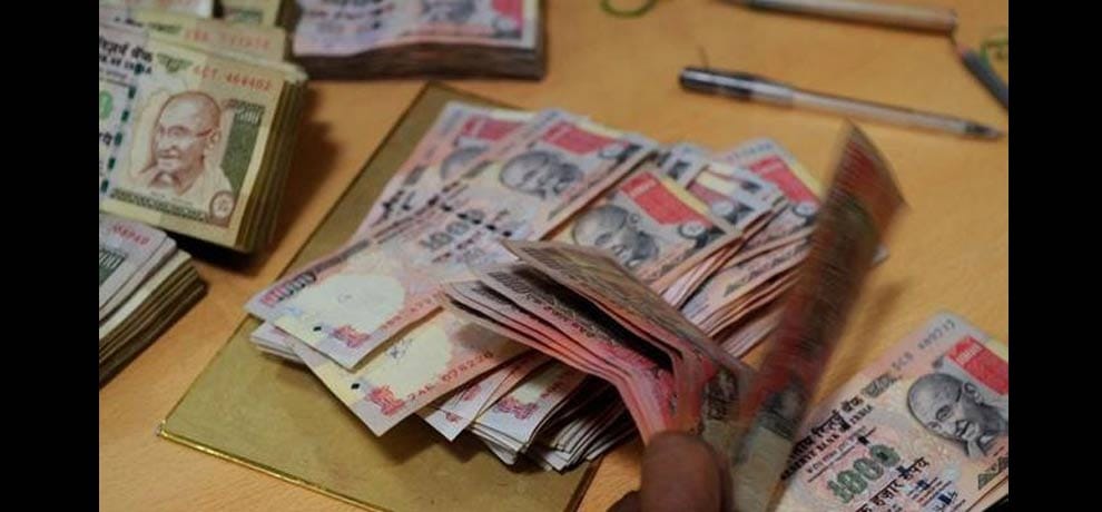 Research: Did you know this truth about 500-1000 rupee notes.