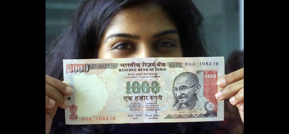 10 good affect on ban of old 500 and 1000 rupee note 