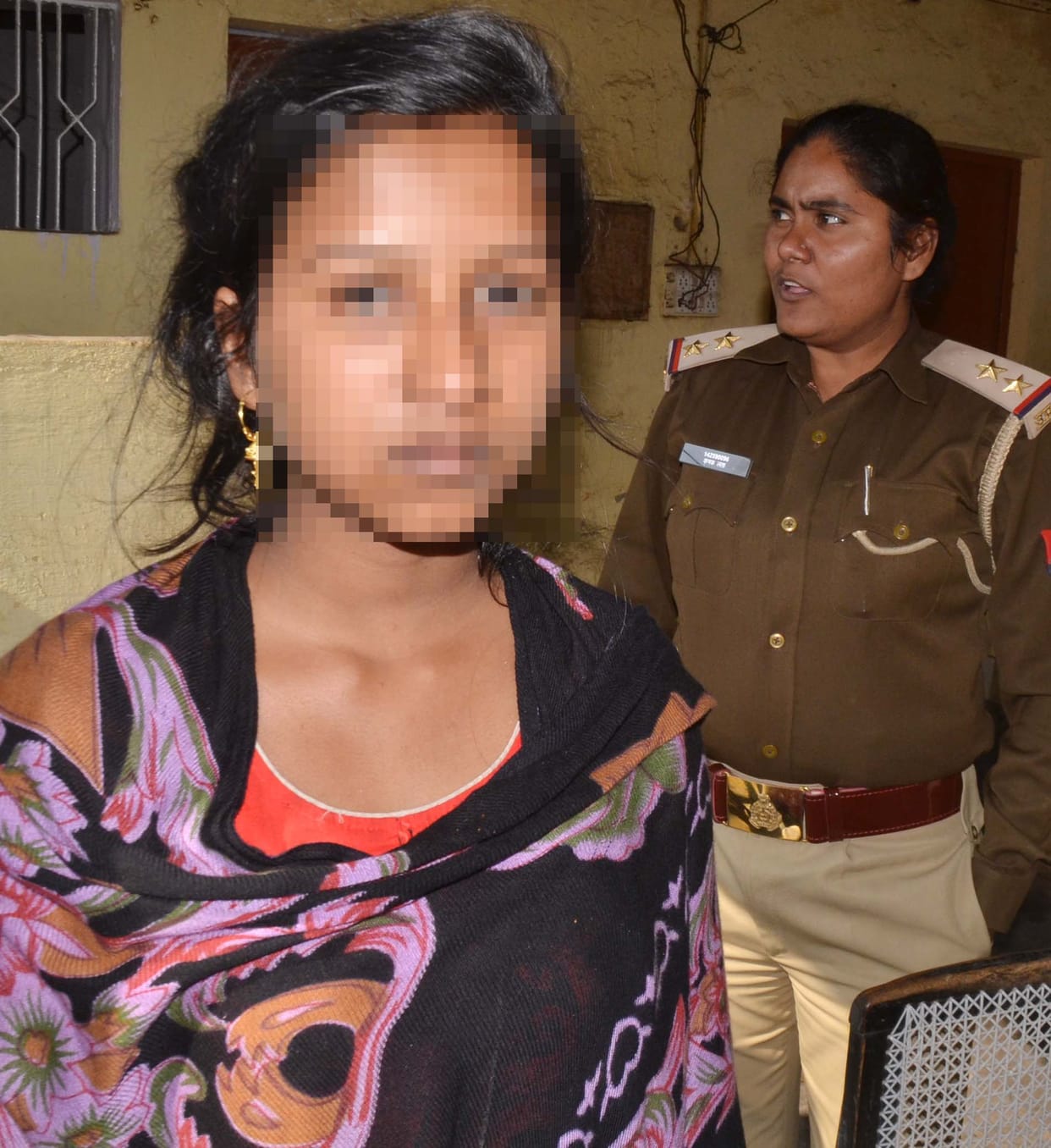 Put pressure on relatives of the teenager accused of prostitution 
