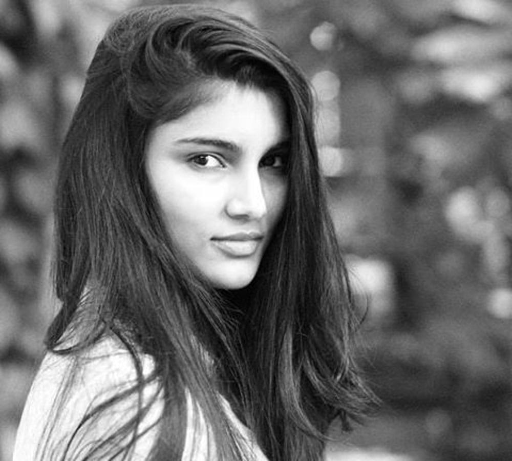 salman khan niece alizeh agnihotri launching in bollywood