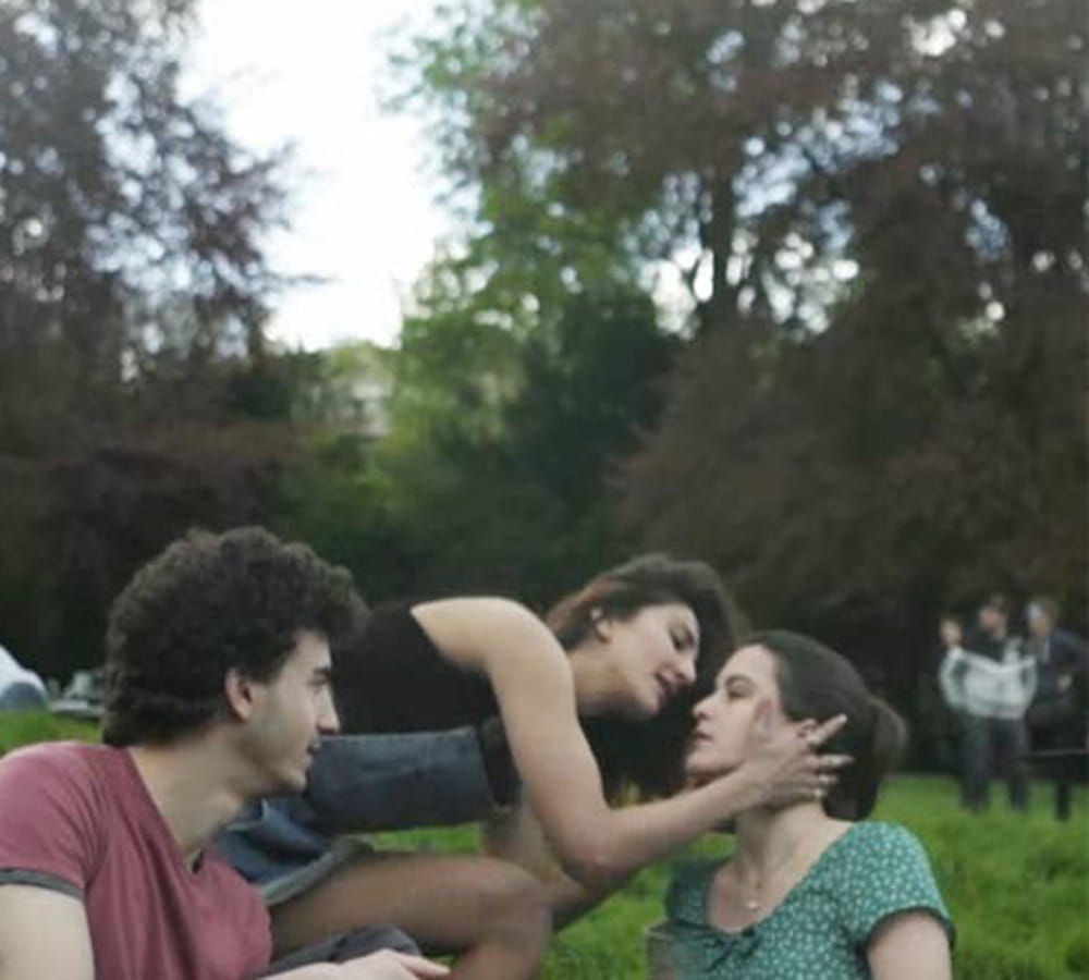 Vaanir Kapoor's lesbian kiss in 'Befikre' is going viral