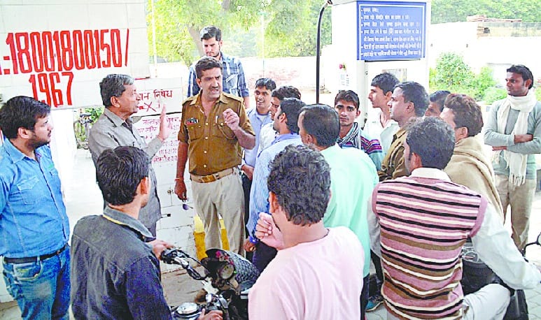 Clashes at petrol pump