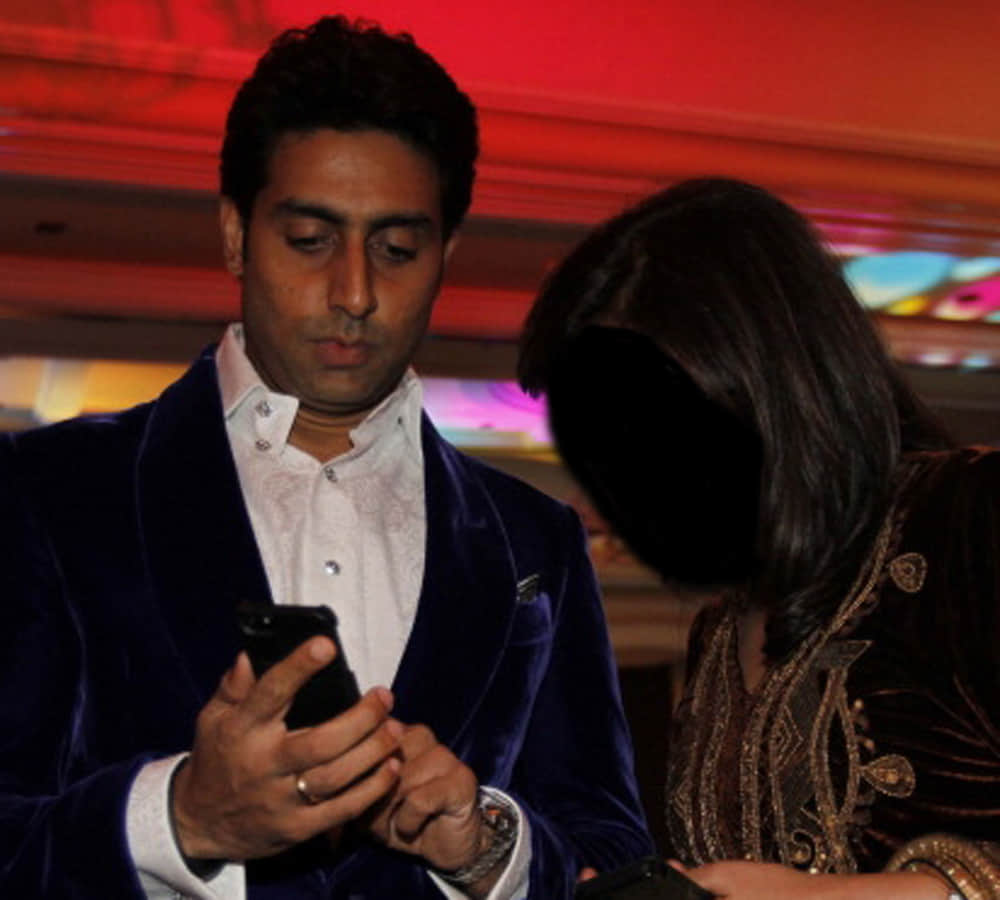 Abhishek Bachchan wanted to sleep with Zeenat Aman