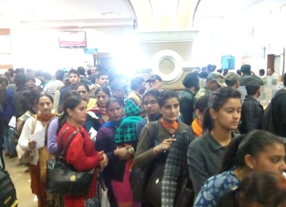 shocking practice adopted by by people to convert black money into white money in banks