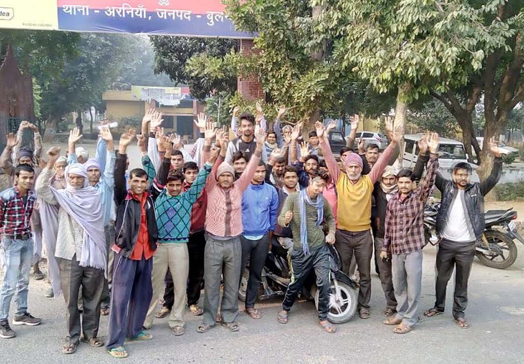 Intoxicated inspector aged beaten, Hungama