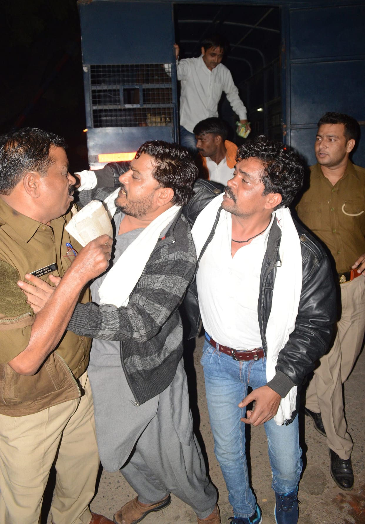 prisoner beaten sho 