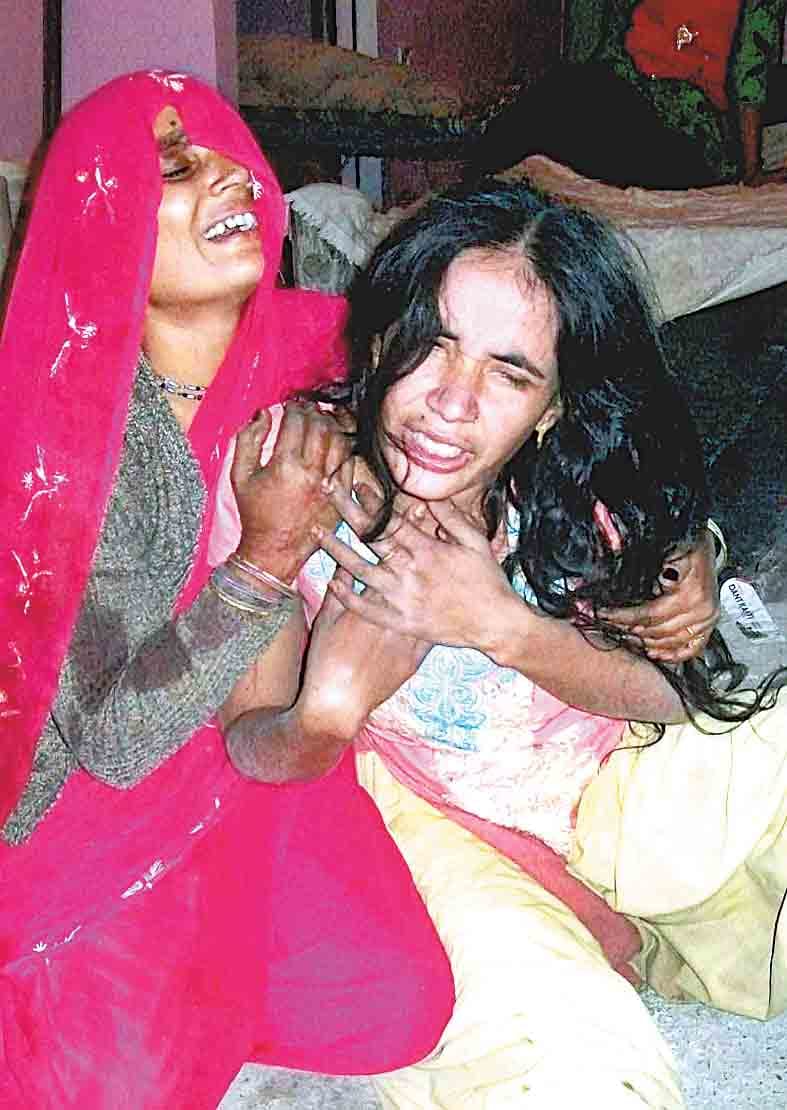 pradhan ke poore pariwar ko khatm karne ki thi sajish
