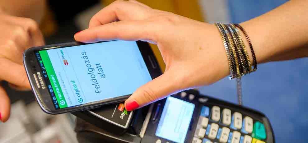 ban on old notes will effect 26000 crore of mobile wallet business in india