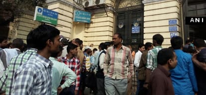hospital do not return dead body on paying 500 and 1000 note in bill