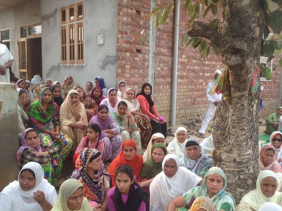 martyr satnam singh funeral in tarantaran punjab