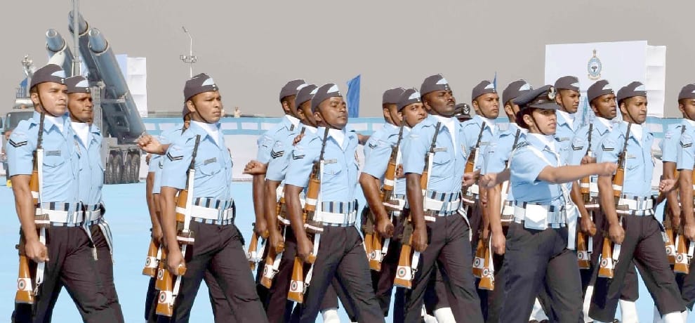 Air force chief challenged to Pakistan 