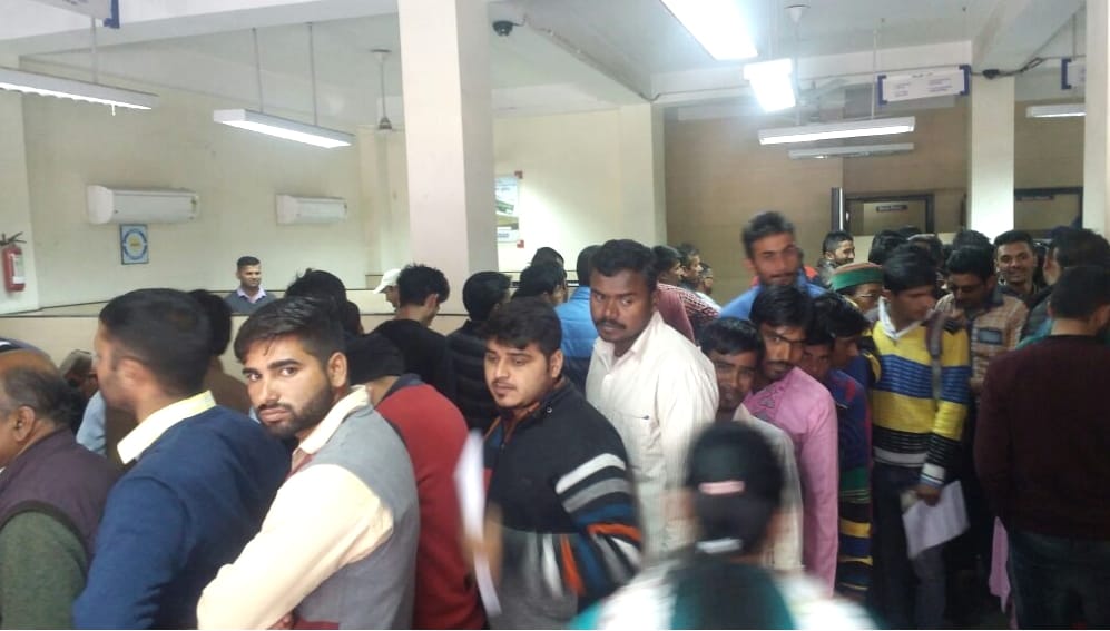 No Cash Now in Some Banks in Himachal.