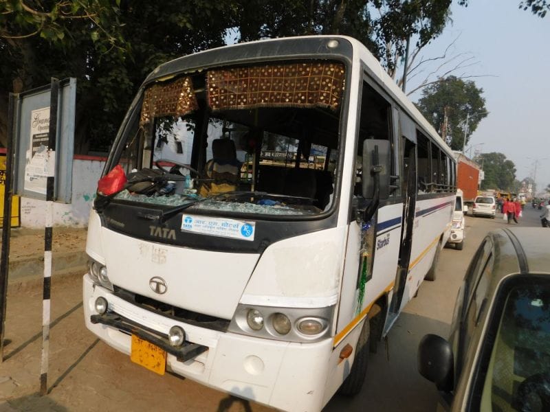 rewari news, fake, cid employee, bus, stop, packet, escape